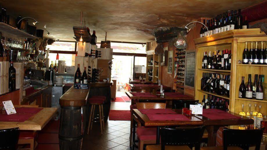 Hotel Ristorante La Terrazza Planegg Esterno foto
